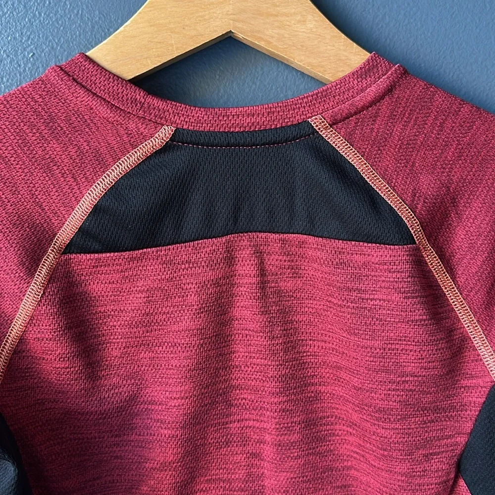 ❤️ OLD NAVY Active Boys tee shirt red black size medium size 8